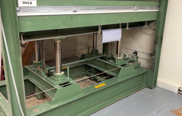 OTT spónlagningarpressa